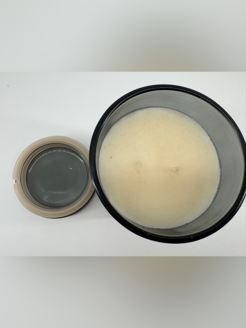 DW Home 2-Wick Candle Patchouli Oud 15.1 oz 428.1 g Burn Time 56 Hours - Picture 6 of 6